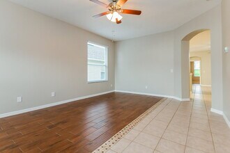 115 Cork Way in Davenport, FL - Building Photo - Building Photo