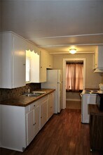 6622 Church St in Wallis, TX - Building Photo - Building Photo