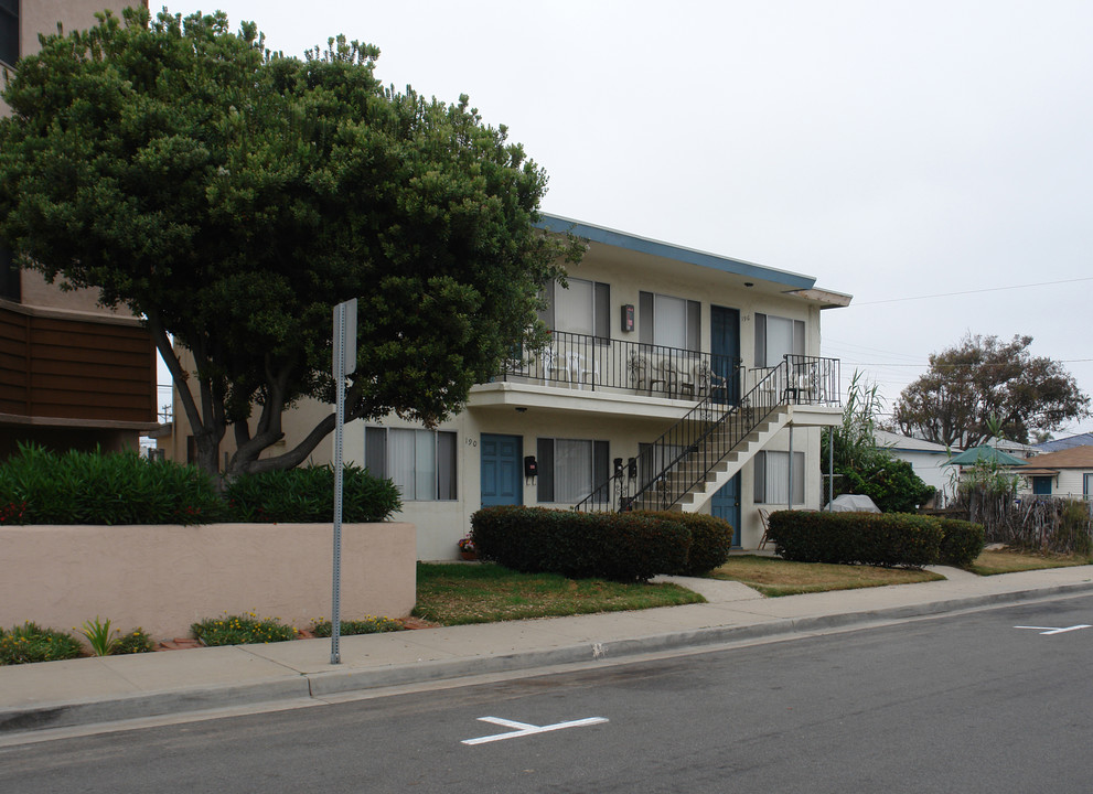 190 Date Ave in Imperial Beach, CA - Building Photo