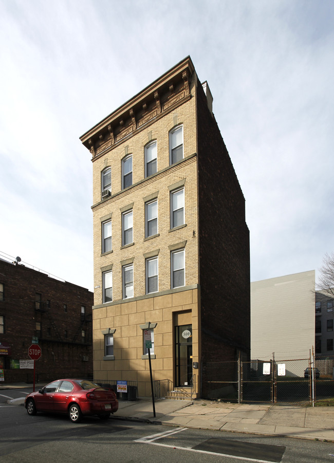 500 Monroe St in Hoboken, NJ - Building Photo - Building Photo