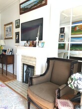 156 Circular St-Unit -3 in Saratoga Springs, NY - Foto de edificio - Building Photo