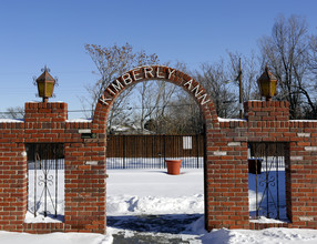 Kimberly Ann Apartments in Denver, CO - Building Photo - Building Photo