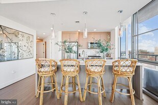 930 Rose Ave in North Bethesda, MD - Building Photo