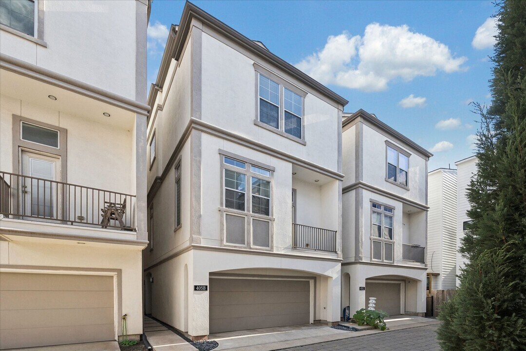 405 N Nagle St in Houston, TX - Building Photo