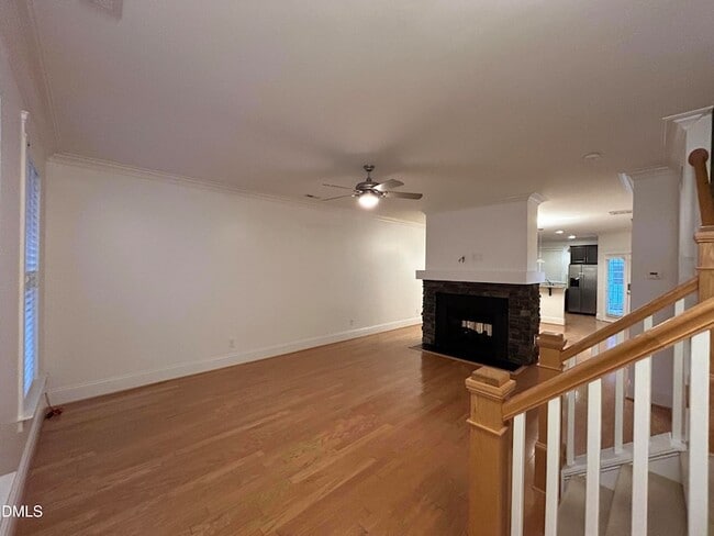 1045 Philpott Dr, Unit 423 in Chapel Hill, NC - Building Photo - Building Photo