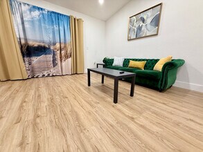 20423 NW 29th Pl in Miami Gardens, FL - Building Photo - Building Photo