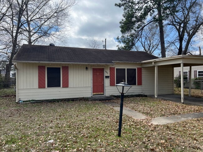 property at 2747 Rosemont St