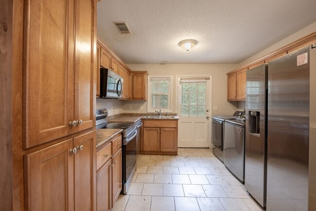 315 Brannen St in Statesboro, GA - Building Photo - Building Photo