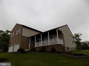 911 Hedgerow Ct in Bel Air, MD - Building Photo - Building Photo