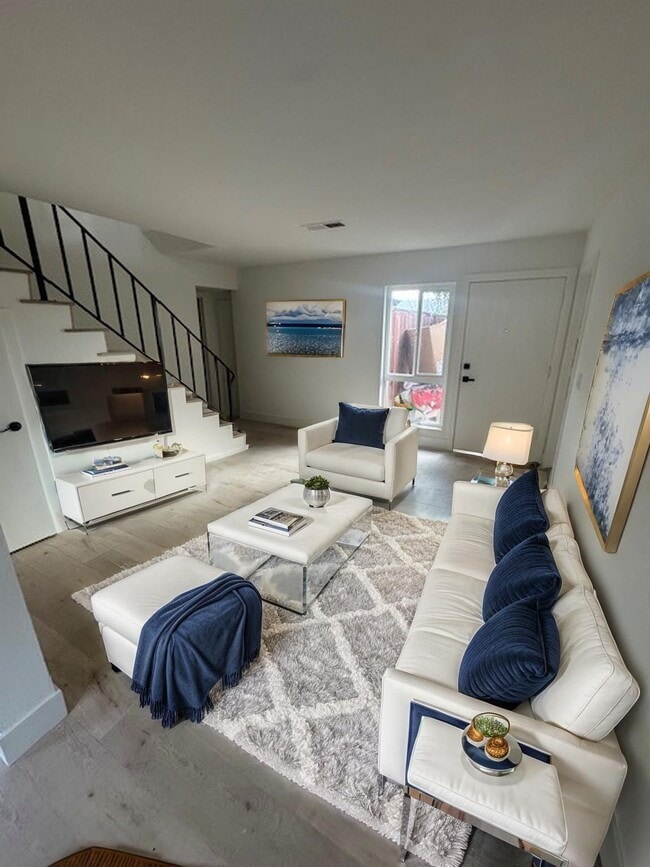 property at 10573 Torrington Cir