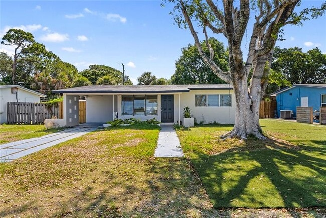 20 NE 17th Ave in Pompano Beach, FL - Building Photo - Building Photo
