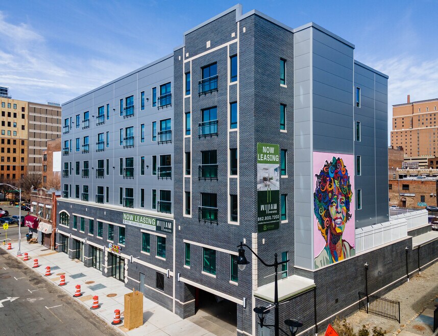 810 Broadway Apartments and Nearby Newark Apartments For Rent Newark, NJ