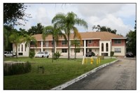 Park Apartments in Pembroke Park, FL - Foto de edificio - Building Photo