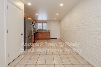 5650 E Pima St in Tucson, AZ - Building Photo - Building Photo