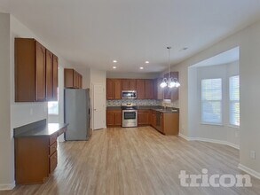 1001 Southridge Dr in Monroe, NC - Foto de edificio - Building Photo