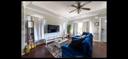 920 Cerritos Ave in Long Beach, CA - Foto de edificio - Building Photo