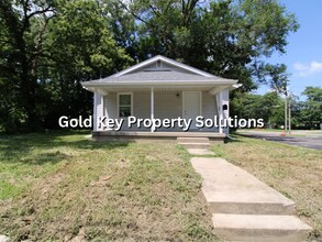2215 Park Ave in Anderson, IN - Building Photo - Building Photo