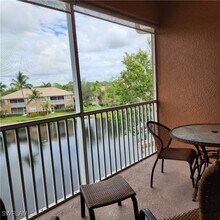 9631 Spanish Moss Way in Bonita Springs, FL - Foto de edificio - Building Photo