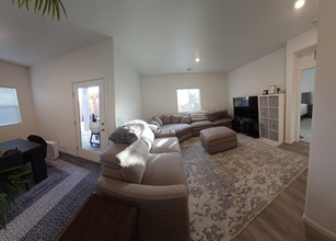 1671 Douglas Crk St in North Las Vegas, NV - Building Photo - Building Photo
