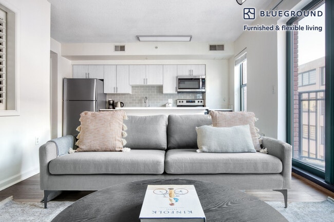 1301 M St NW in Washington, DC - Building Photo - Building Photo