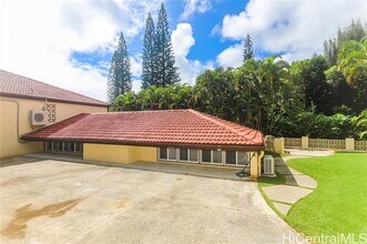 1365 Kukana Pl in Kailua, HI - Building Photo - Building Photo