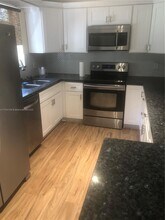 3160 SW 18th St in Fort Lauderdale, FL - Building Photo - Building Photo