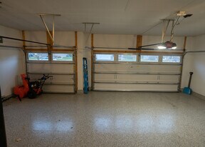 8481 Portage Ln E in Shakopee, MN - Building Photo