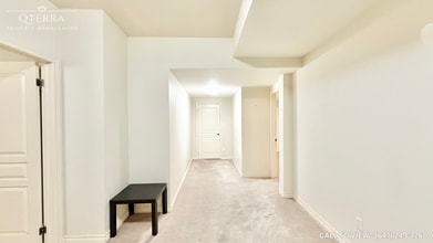 22 Risebrough Av in Toronto, ON - Building Photo - Building Photo