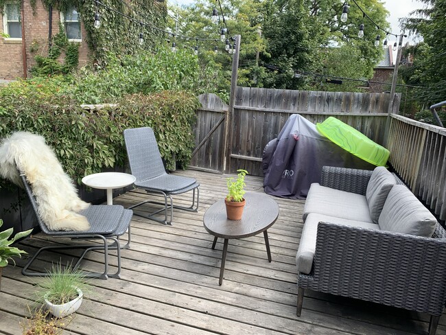 property at 371 Roncesvalles Av