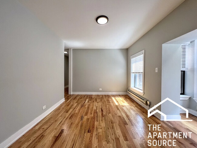 4424 N Wolcott Ave, Unit DS03 in Chicago, IL - Building Photo - Building Photo
