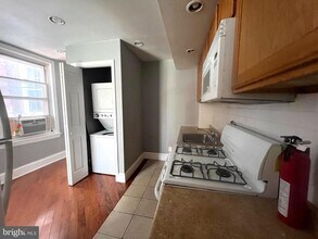1537 South St in Philadelphia, PA - Building Photo - Building Photo