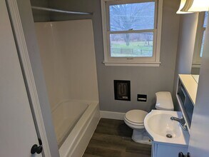 424 Jones St in Wheeling, WV - Building Photo - Building Photo