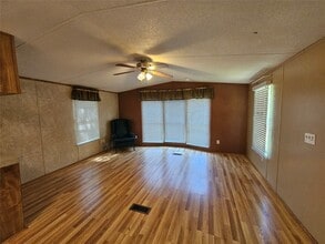 1324 S Walker Rd in Cleveland, TX - Building Photo - Building Photo