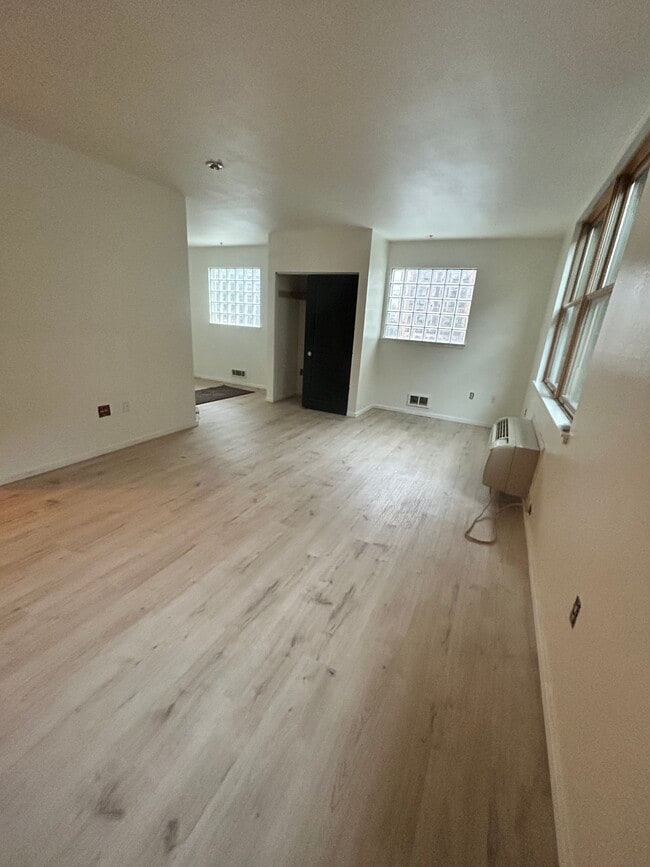 property at 1134 SW Jefferson St