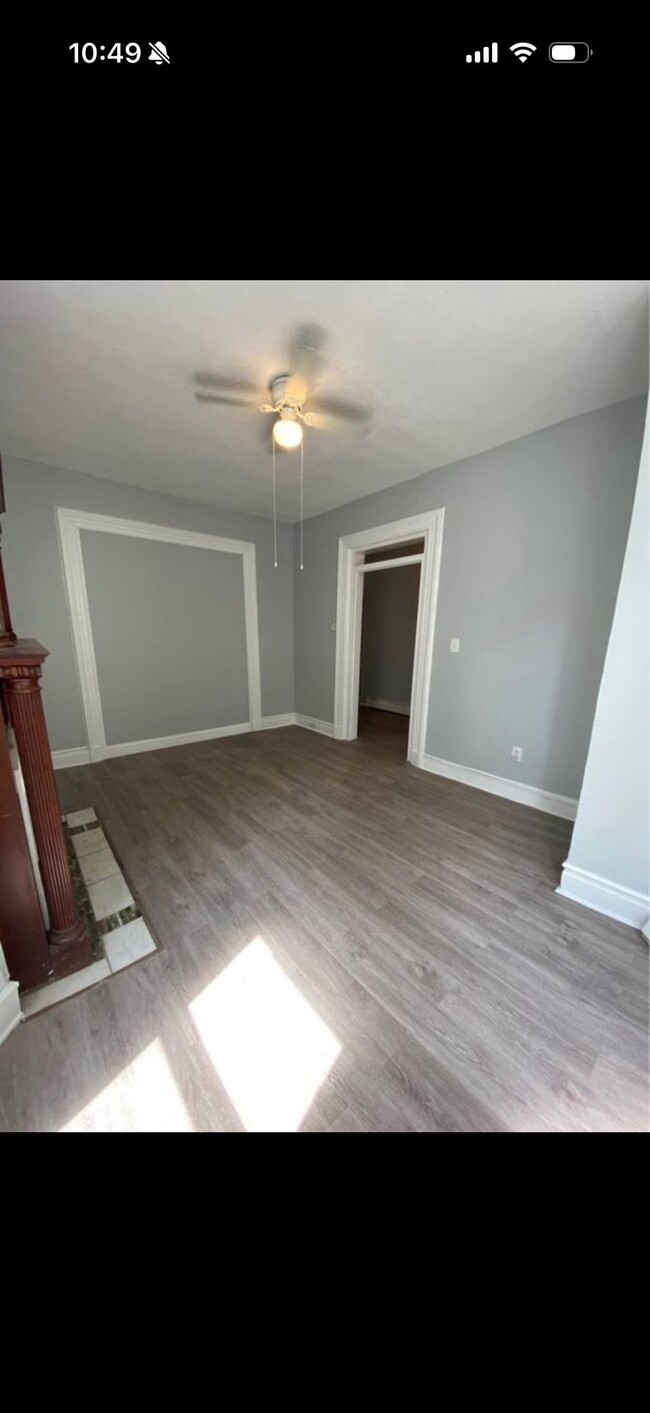 658 E 28th St, Unit 1 in Paterson, NJ - Foto de edificio - Building Photo