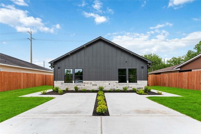 property at 9514 Ashville Dr