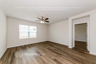 8017 Majestic Palms Ct in Venice, FL - Building Photo - Building Photo