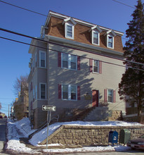 446 Whipple St in Fall River, MA - Building Photo - Building Photo