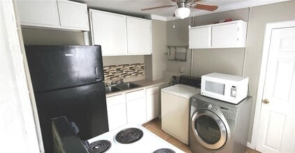 66 Chester Ave SE in Atlanta, GA - Building Photo - Building Photo