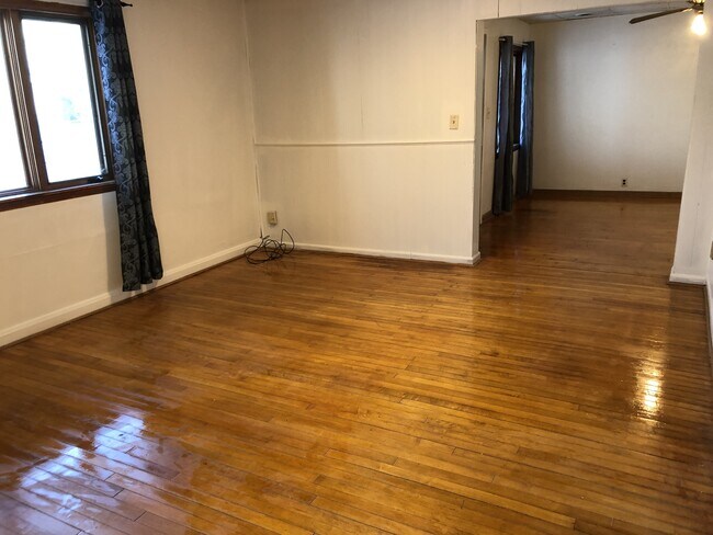 807 Lincoln Ave in Wausau, WI - Building Photo - Building Photo