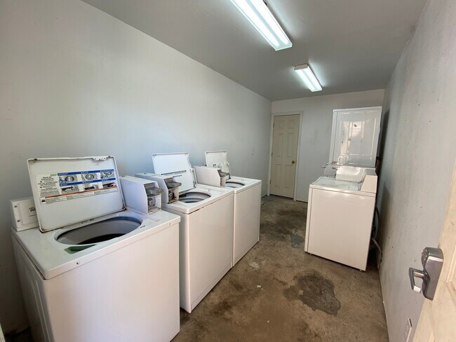 1617 S Van Buren St in Amarillo, TX - Building Photo - Building Photo