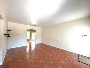 1840 SW 29th Ave in Miami, FL - Building Photo - Building Photo