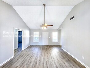 511 White Oak Dr in Monroe, GA - Building Photo - Building Photo