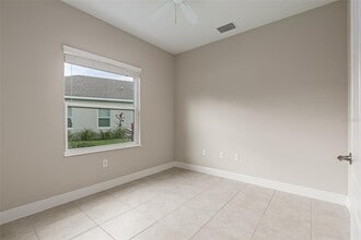 11223 Woodlake Way in Parrish, FL - Building Photo - Building Photo