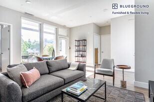 333 El Camino Real in San Carlos, CA - Building Photo