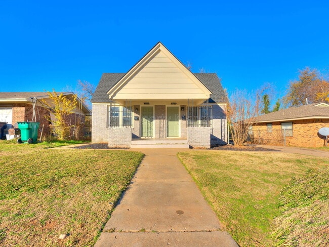 1515 NE 13th St in Oklahoma City, OK - Building Photo - Building Photo