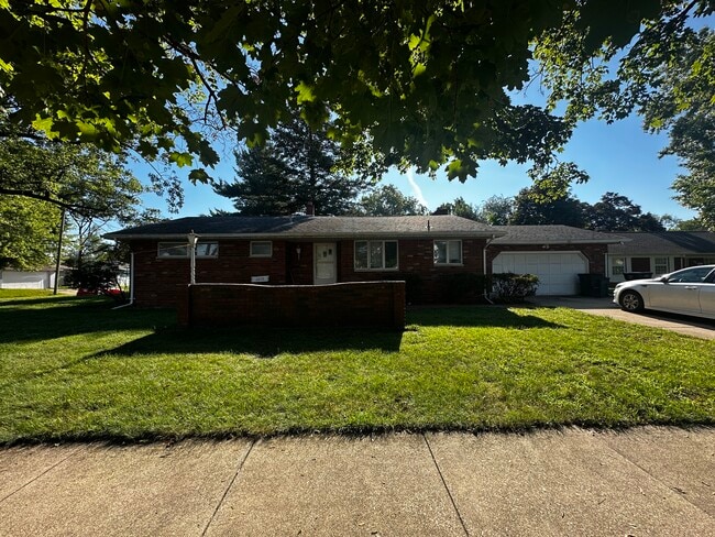 property at 1010 S 26th St