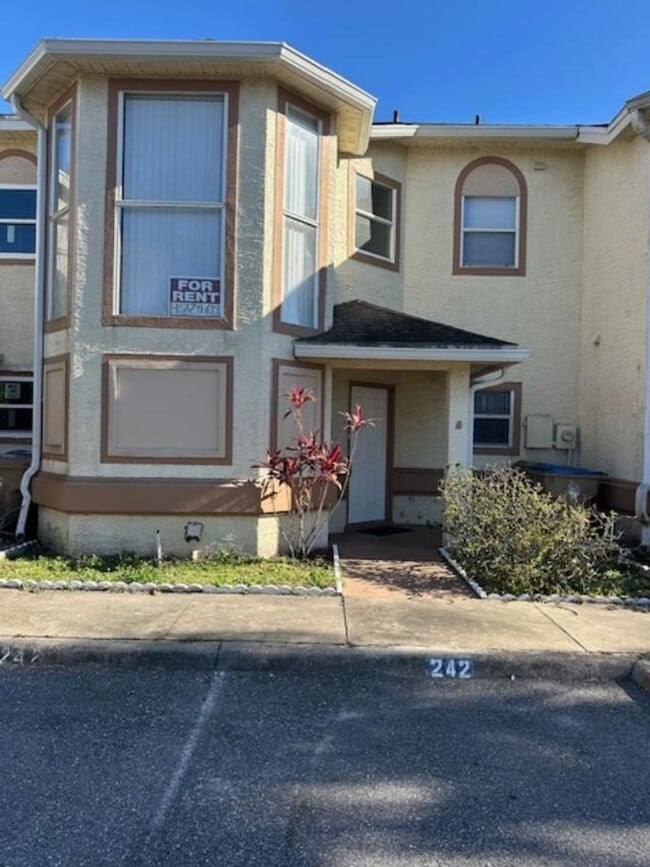 property at 242 Dawn Ct