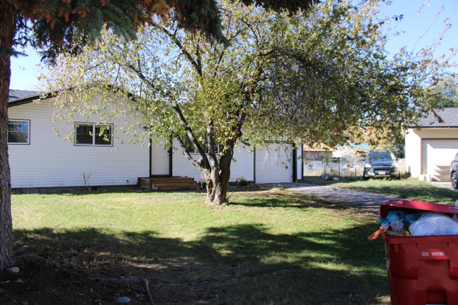 575 Crimson Cir in Idaho Falls, ID - Building Photo - Building Photo