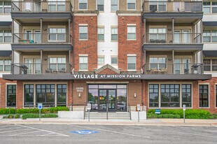 Village at Mission Farms in Overland Park, KS - Building Photo